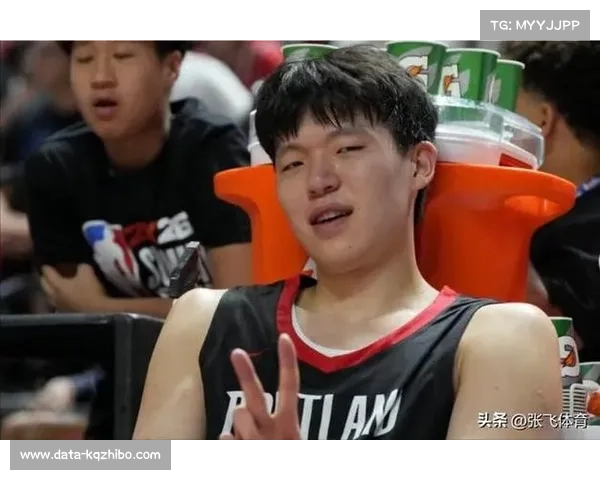 开拓者里斯应力性骨折赛季报销，杨瀚森迎机会